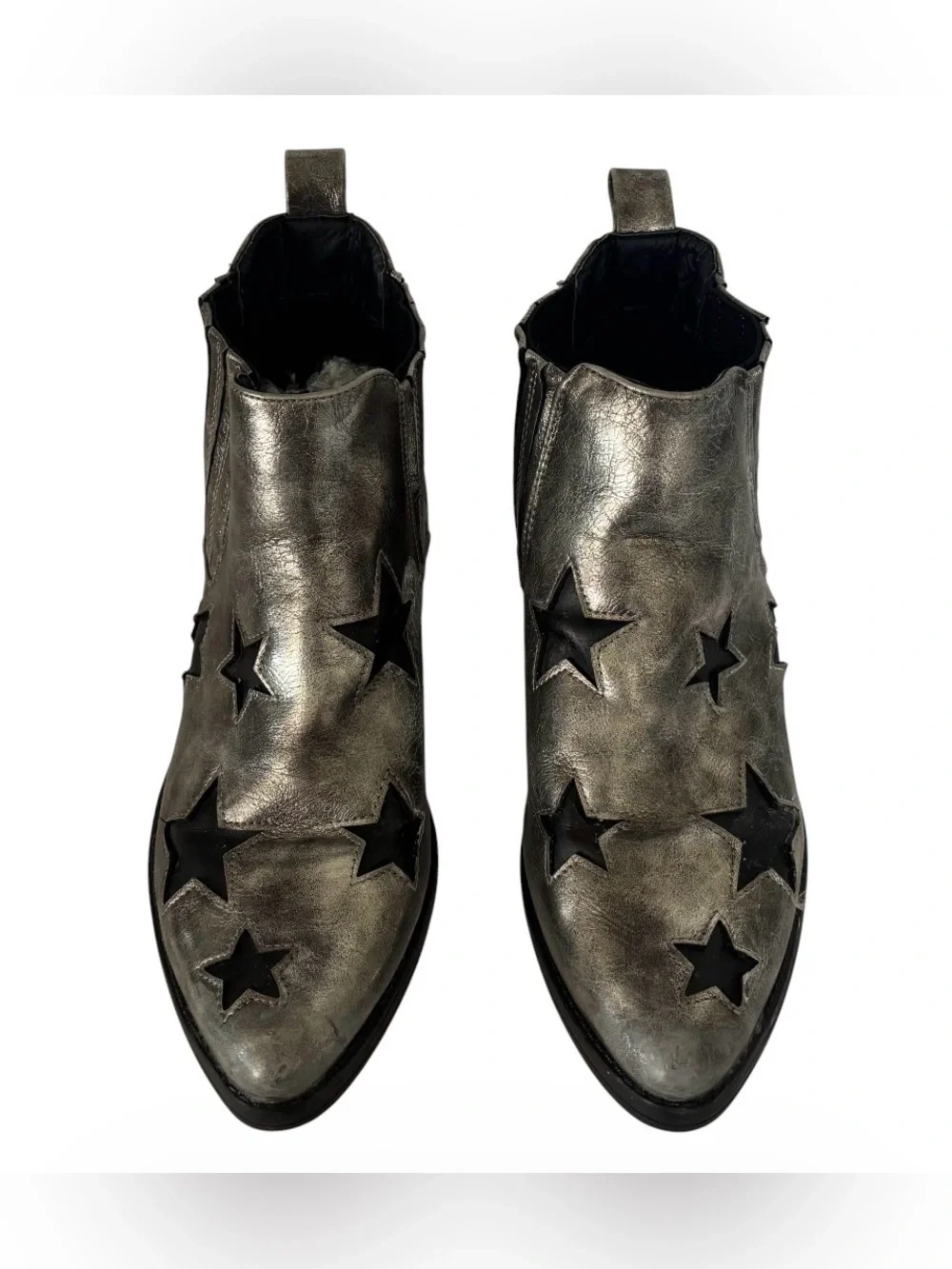 Seven7 Silver Metallic Star Accent Men’s Chukka Boots